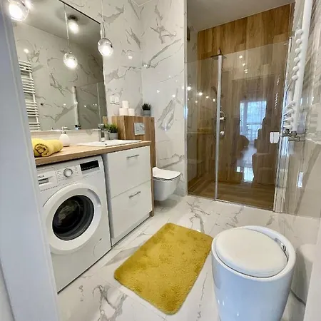 Bajeczny Z Widokiem Na Jezioro W Nautica Apartamento *